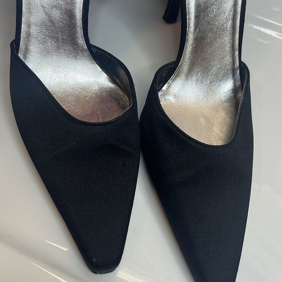 STUART WEITZMAN EVENING HEELS - Picture 9 of 10